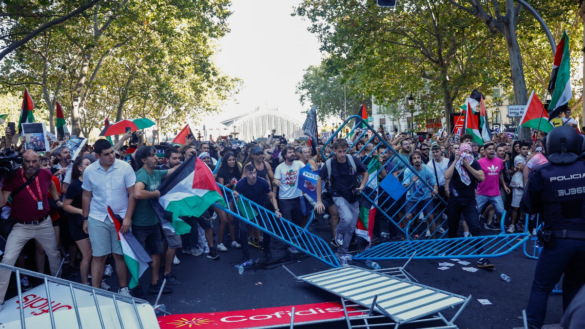 Así han reaccionado los políticos a la cancelación de La Vuelta