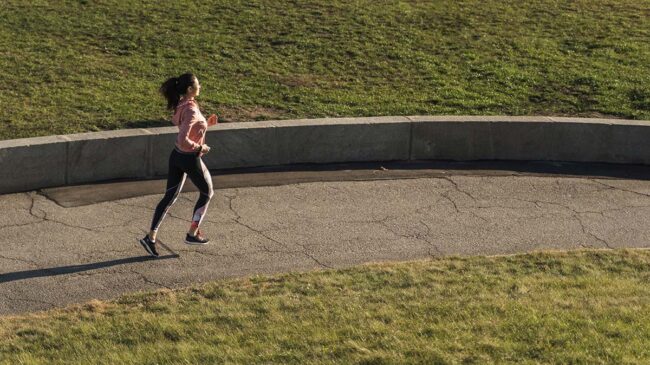 Marcha japonesa: cómo el 'japanese walking' se ha convertido en tendencia y cómo practicarla