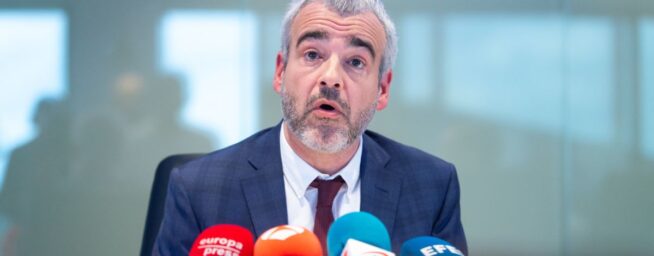 Aena responde con una dura carta a Ryanair: «Su estrategia está basada en el chantaje»