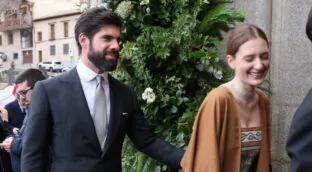 Micaela Belmont, la actriz de 'Los Vílchez' que conquista a la familia de los duques de Huéscar 