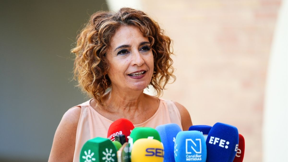 Moncloa aprueba la quita de deuda autonómica de 83.000 millones y niega que sea un «agravio»