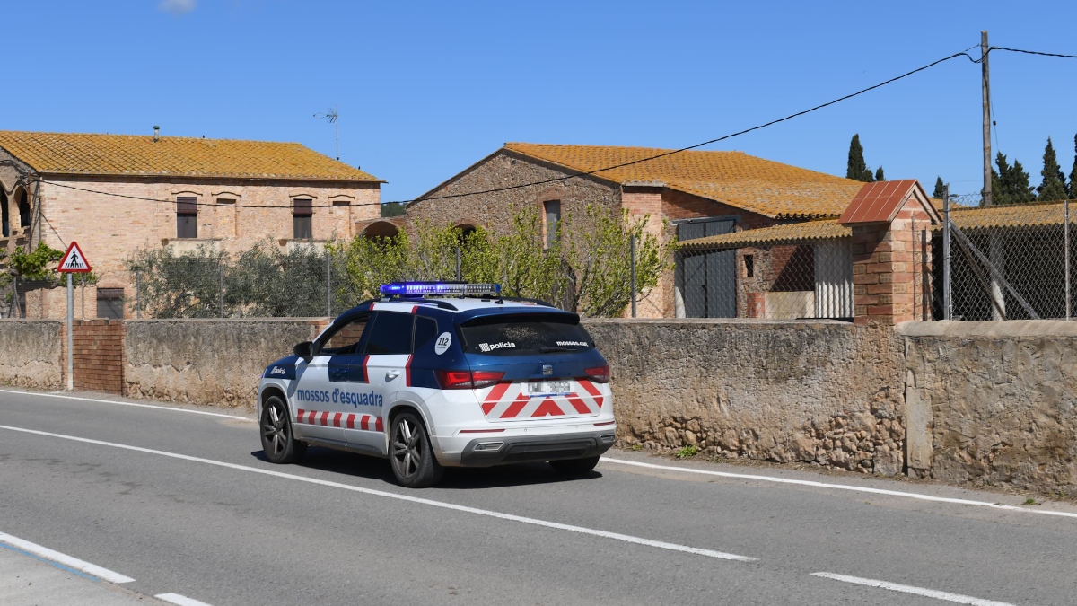 Un detenido tras ser hallado un cadáver en una maleta en Villanueva y Geltrú (Barcelona)