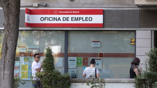 Casi 45.000 personas han perdido el paro desde 2018 por no renovar los trámites