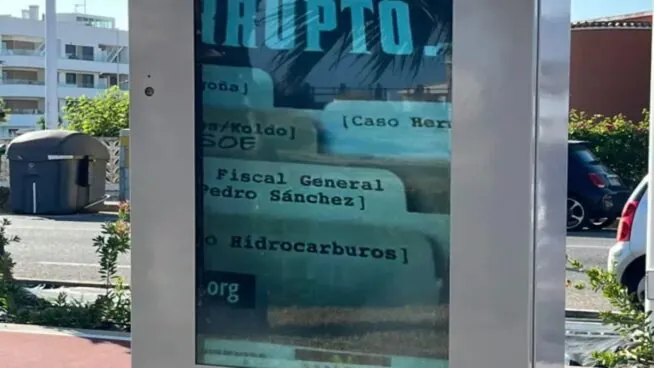 Castellón atribuye a un 'hackeo' los mensajes contra Pedro Sánchez en paneles turísticos