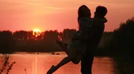 Planes infalibles para mejorar cualquier relación, según los psicólogos Rosi y Víctor