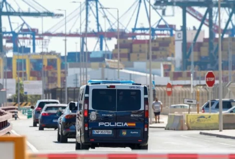 La red de narcos desmantelada en Valencia controlaba personal y turnos de los estibadores