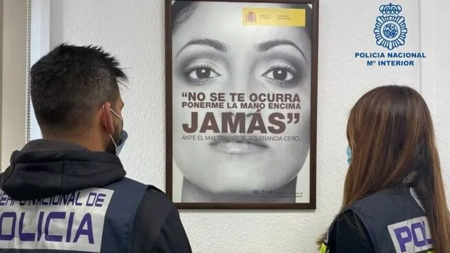 Un sindicato policial denuncia que las pulseras antimaltrato dieron fallos durante cuatro meses