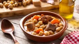 Potaje de garbanzos a la antigua: un plato andaluz que reconforta en los días más frescos