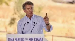 El PP ganaría las elecciones, Vox crece y la izquierda se hunde, según una encuesta