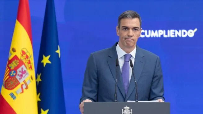 El PP pone en evidencia a Sánchez con Gaza: los socialistas europeos no lo llaman genocidio