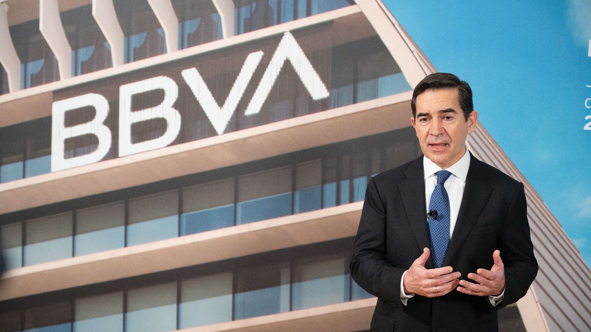 BBVA mantiene su oferta por el Sabadell y este dice que es peor que la que rechazó en 2024