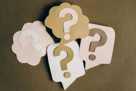 Coma o punto: la RAE despeja la duda sobre el signo correcto para escribir los decimales