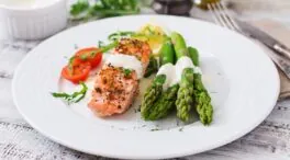 Esta es la mejor cena para adelgazar y perder grasa en 30 días, según una nutricionista