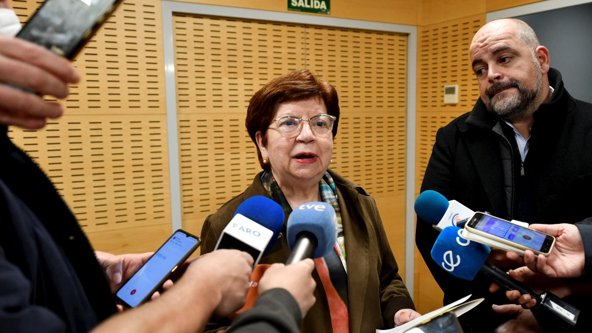 Condenan a la ex delegada del Gobierno en Ceuta por repatriar 55 menores a Marruecos