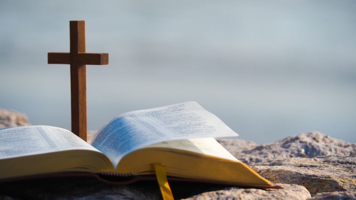 ¿Qué santo se celebra hoy martes, 9 de septiembre?
