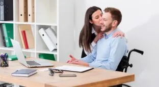 ¿Debería tu empresa darte una hora diaria para tener sexo con tu pareja? Ya se está haciendo