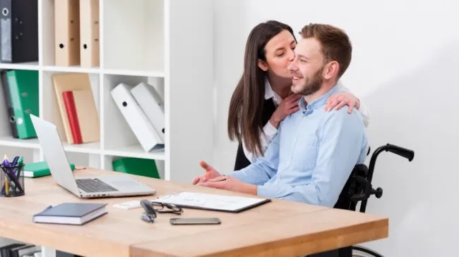 ¿Debería tu empresa darte una hora diaria para tener sexo con tu pareja? Ya se está haciendo