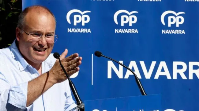 Tellado dice que el PP «se entiende» con Junts y lo califica como partido de «centroderecha»