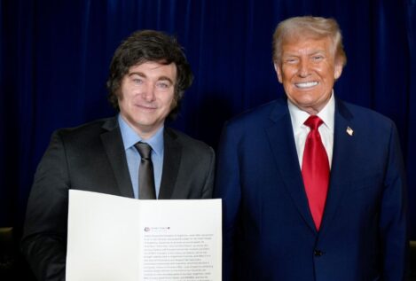 Trump se reúne con su «buen amigo» Milei y le da su «respaldo para la reelección»