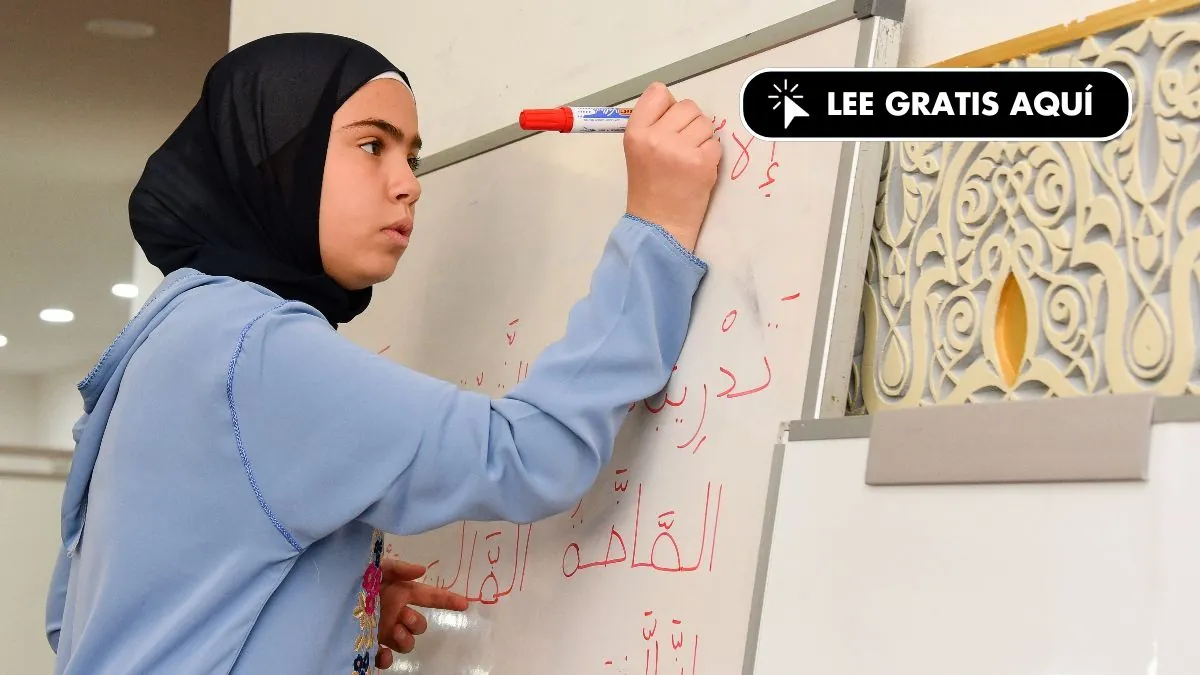 Acusan a un instituto de Logroño de impedir la entrada a alumnas con el velo islámico 