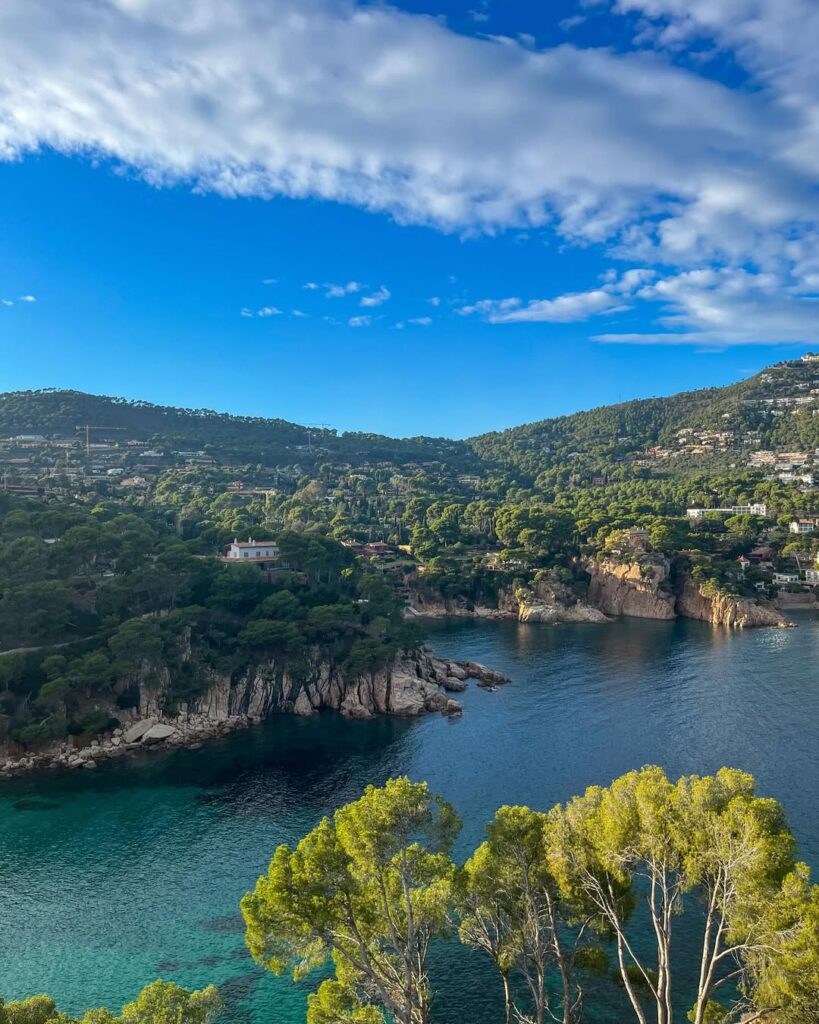 Vistas desde el Parador de Aiguablava | @tessandcos