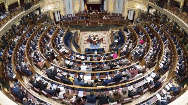 El Gobierno encadena tres derrotas legislativas tras caer la cesión de inmigración a Cataluña