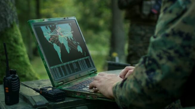 Misiles, drones y sabotajes: cómo Rusia intensifica su ofensiva ‘silenciosa’ sobre Europa