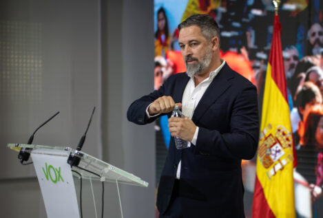 Abascal carga contra la inmigración en Canarias: «Inseguridad y violaciones»