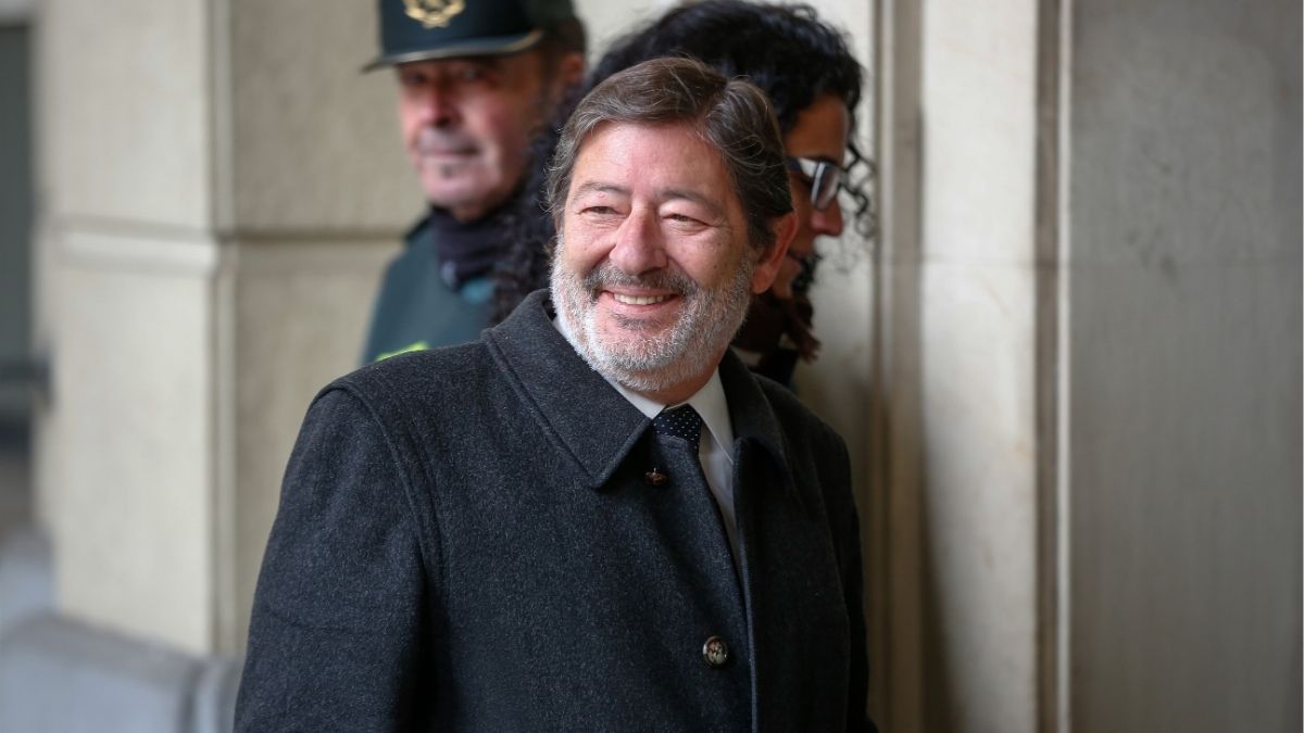 Absueltos dos acusados de prevaricación y malversación en una pieza del caso ERE