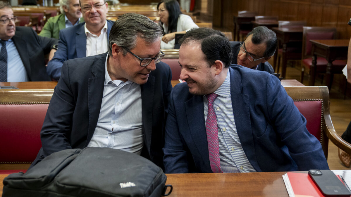 El PP valora usar dos portavoces para intentar acorralar a Sánchez en la comisión Koldo