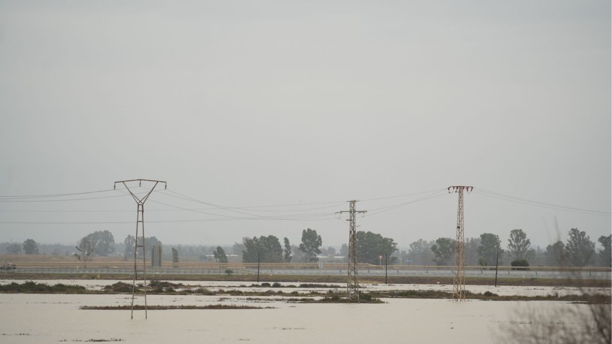 Andalucía eleva a nivel 1 el Plan de Inundaciones tras activar el aviso rojo en el litoral de Huelva