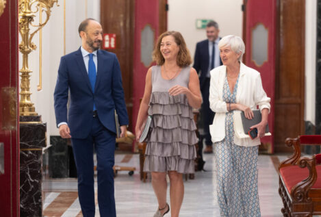 Denuncian al Congreso ante la Agencia de Protección de Datos por revelar secretos