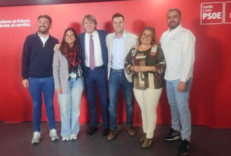 El candidato del PSOE espera «terminar con 38 años de Castilla y León en blanco y negro»