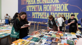 En la feria del libro de Kiev con Héctor Abad Faciolince