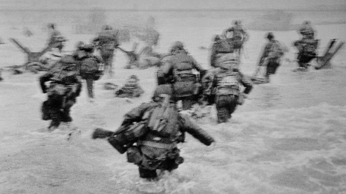 Robert Capa: retratos y trincheras, la vida en primera línea