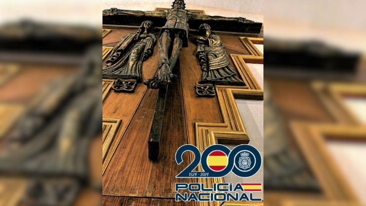 Detenido por escupir a la imagen de Cristo en una iglesia de Fuengirola (Málaga)