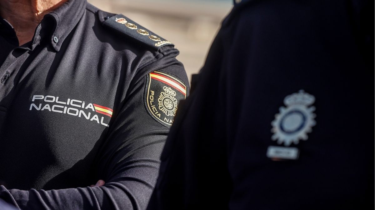 Detenido un hombre que se hacía pasar por agente de inteligencia para entrar en un cuartel