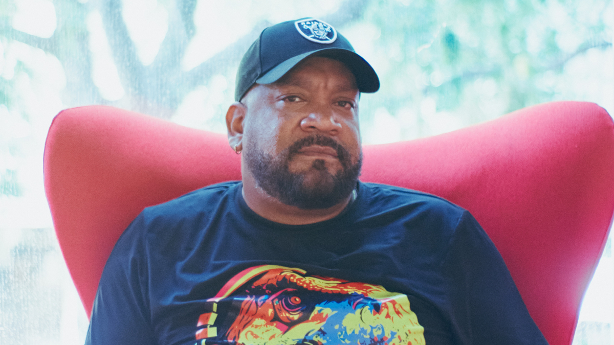 DJ Babatr, el profeta que rompió las barreras de clase en Venezuela y puso a bailar a Europa