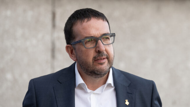 El alcalde de Vic (Barcelona) recurrirá «hasta la última instancia» ante la sentencia del catalán