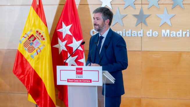 El Gobierno madrileño exige a Puente que «afloje la chistorra» para el transporte público