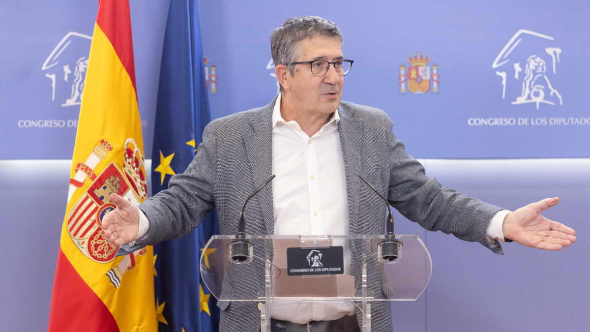 El PSOE acusa al juez del ‘caso Koldo’ de no respetar la separación de poderes