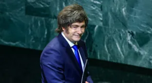 Dimiten el jefe de Gabinete y el ministro del Interior del Gobierno argentino de Javier Milei