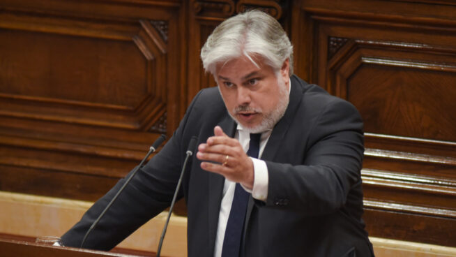 Junts afirma que el retorno de la sede del Sabadell a Cataluña «ha salvado la opa»