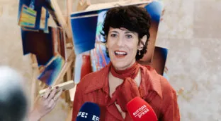 Elma Saiz será portavoz del Gobierno y Milagros Tolón asume la cartera de Educación