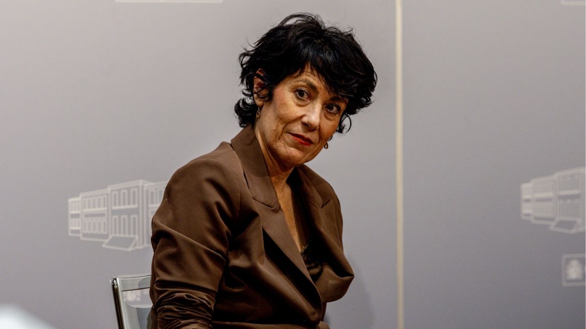 Elma Saiz: «Las cotizaciones no son impuestos, van directamente al bolsillo de cada autónomo»