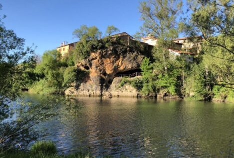 La Capadocia burgalesa: cuevas y monasterios ocultos entre bosques milenarios