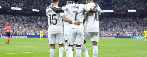 El Real Madrid se impone con doblete de Vinícius a un Villarreal combativo