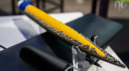Varios drones sobrevuelan la fábrica que los está arrasando en Ucrania
