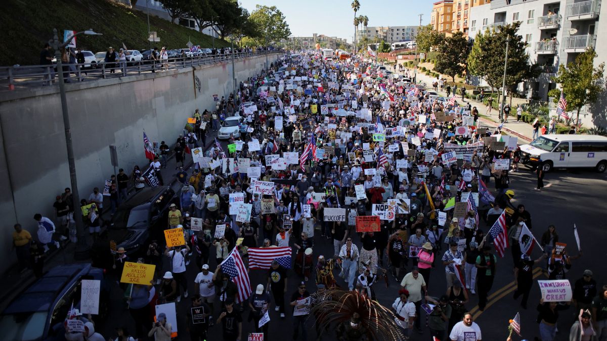 Los impulsores de las marchas contra Trump destacan su carácter pacífico y masivo