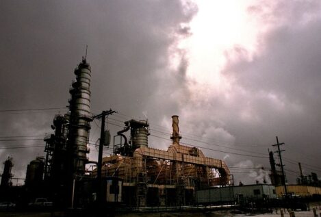 Registrado un incendio de gran magnitud en una refinería de Chevron en California